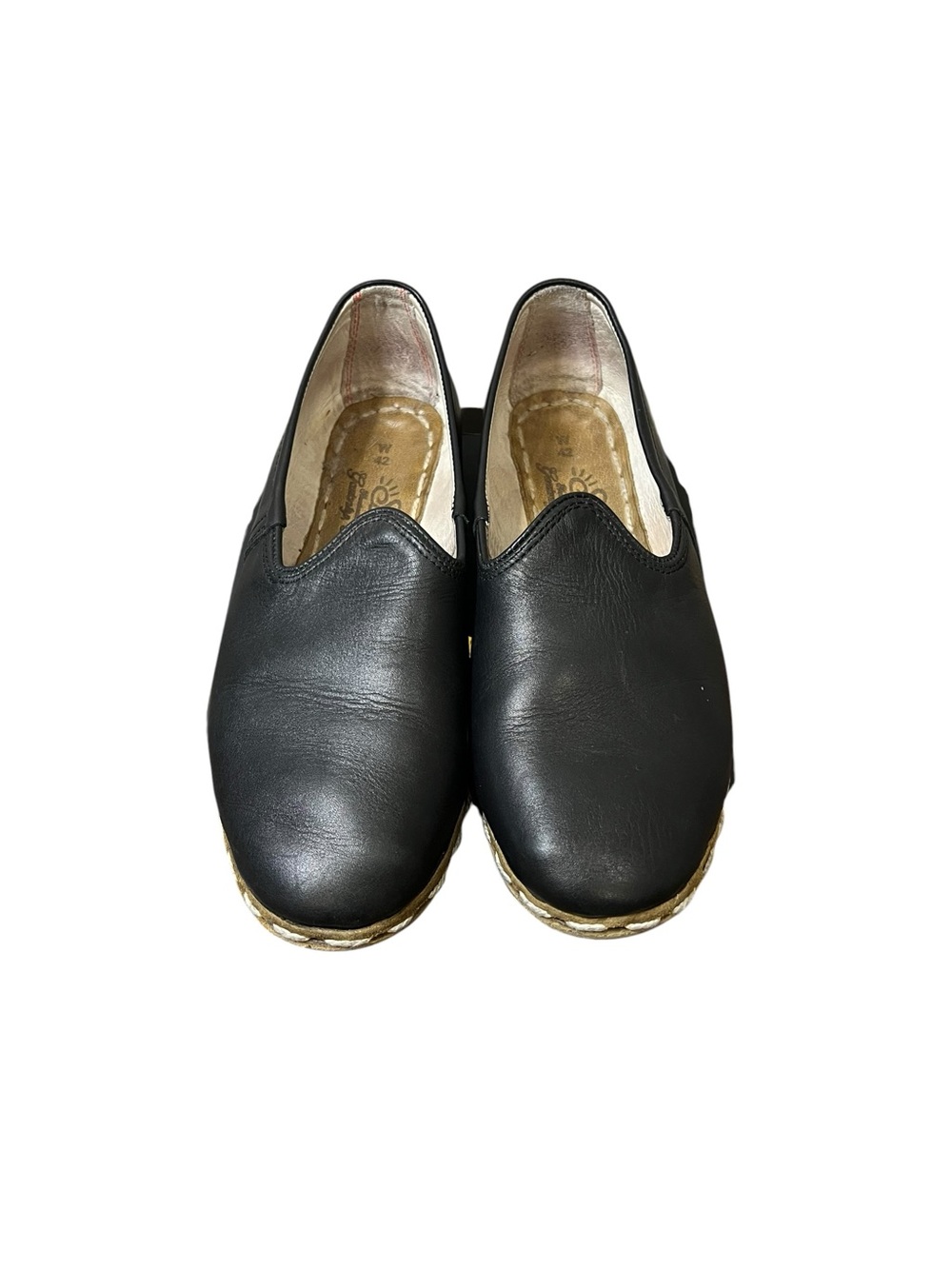 Sabah Black Leather Slip-On Flats